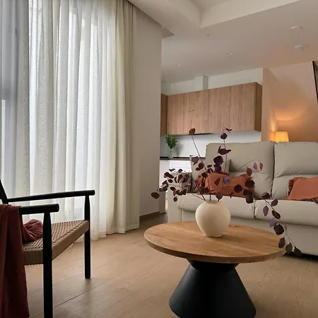 Redes Royale By Misterhost Apartment